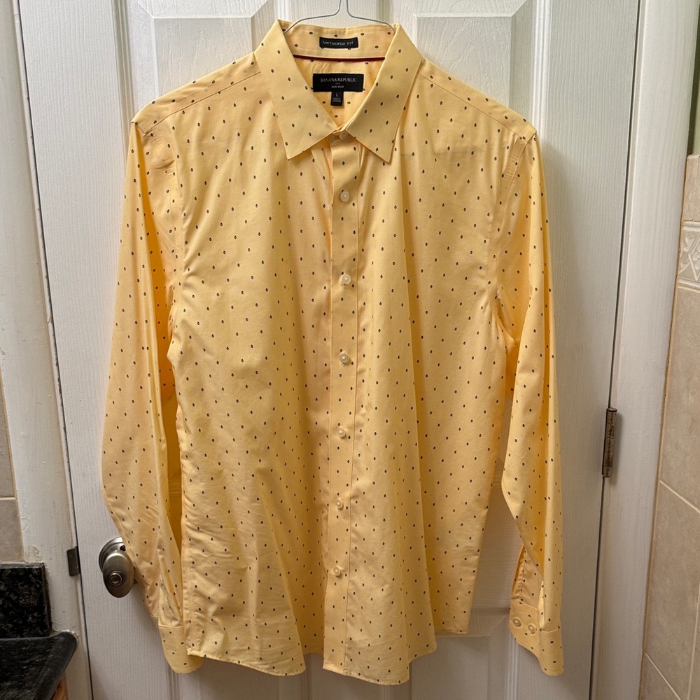Banana Republic Light Yellow Polka Dot Shirt